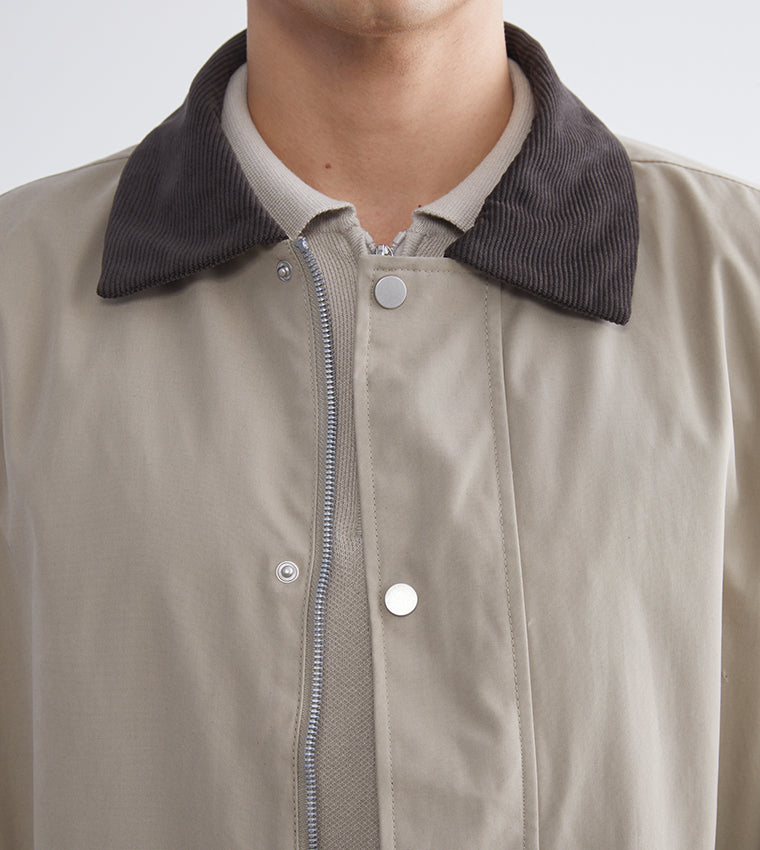 Zippered Collared Long Sleeves Jacket